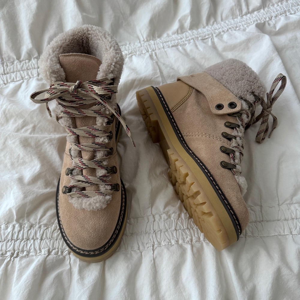 *NEW* See By Chloe Suede Lace Up Hiking Boot (Sz 38/ 7.5)